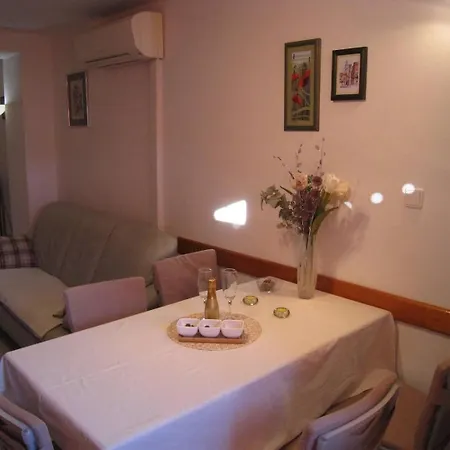 Ivan Apartman